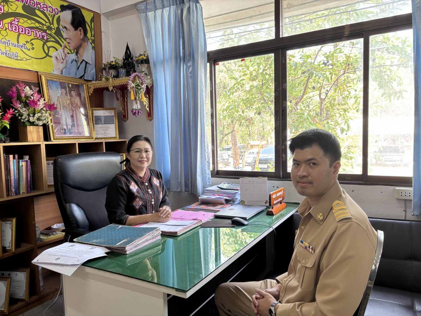 พัฒนาการอำเภอบ้านแท่นให้การต้อนรับข้าราชการผู้ย้ายมาปฏิบัติหน้าที่สำนักงานพัฒนาชุมชนอำเภอบ้านแท่น